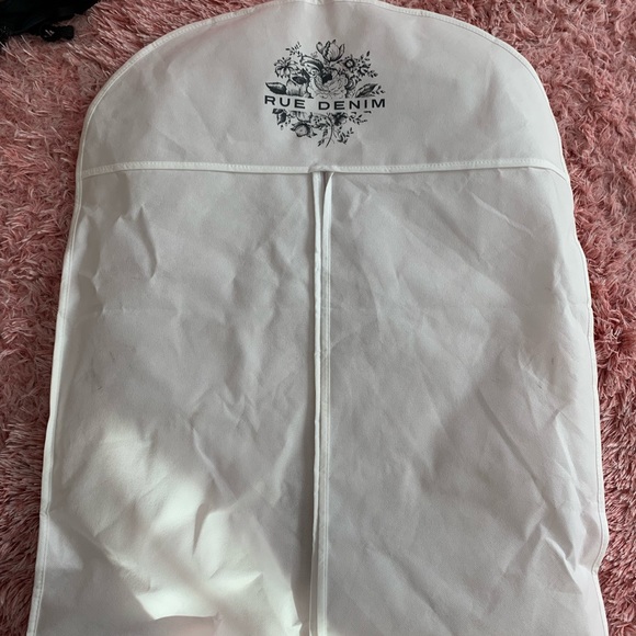 Rue de Seine Denim Jacket - Picture 7 of 8